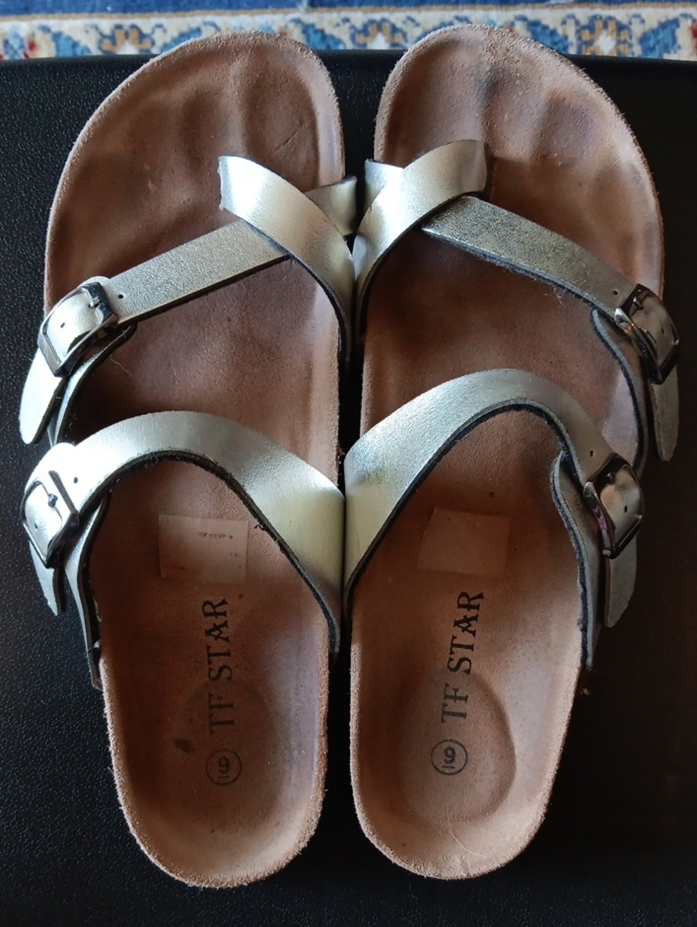 Women's Metallic Silver Buckle Footbed Sandals